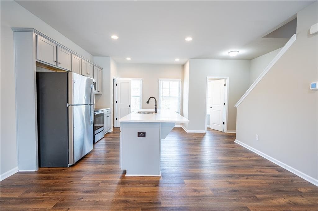 3 bedroom, 4 bathroom, 1,520 sq ft townhouse for sale at 3657 Princeton Avenue, Atlanta, GA 30337 — photo 6