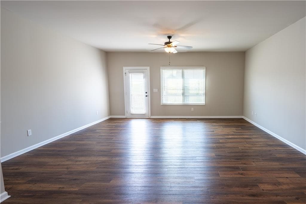3 bedroom, 4 bathroom, 1,520 sq ft townhouse for sale at 3657 Princeton Avenue, Atlanta, GA 30337 — photo 10