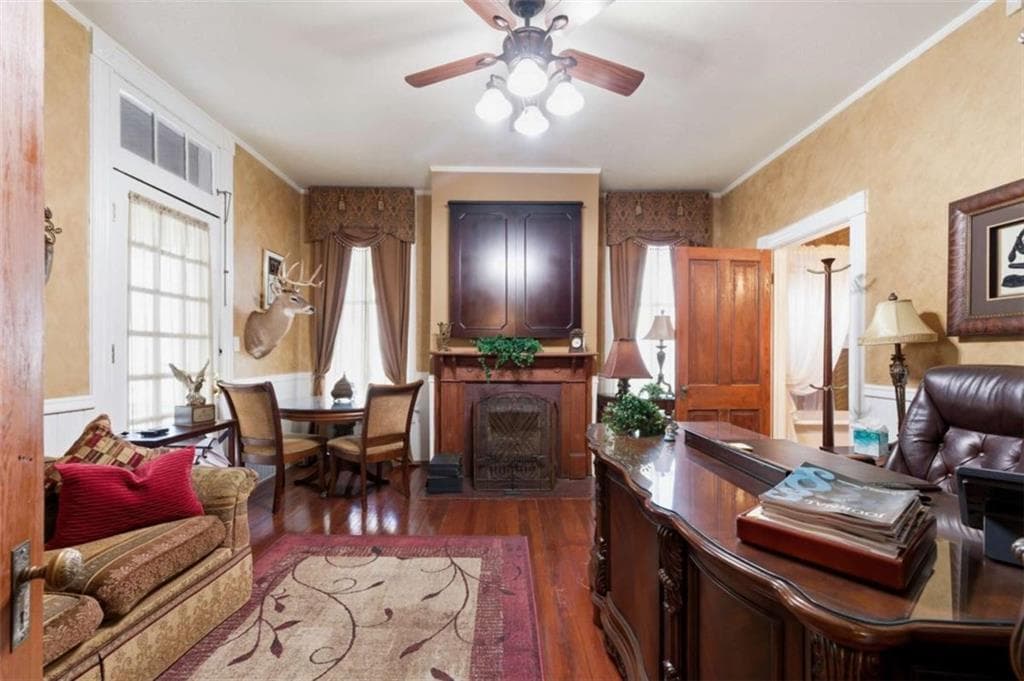 5 bedroom, 5 bathroom, 4,947 sq ft single family residence under contract at 1720 Rugby Avenue, College Park, GA 30337 — photo 5