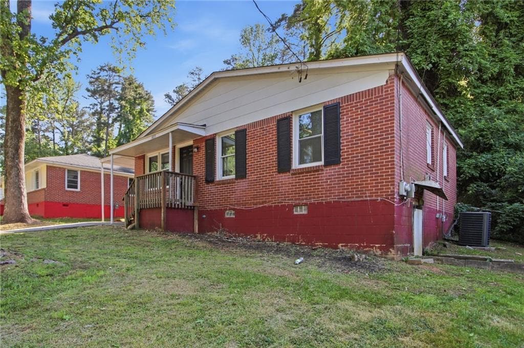 3 bedroom, 1 bathroom, 884 sq ft single family residence for sale at 4813 Bartlett Road, Forest Park, GA 30297 — photo 3