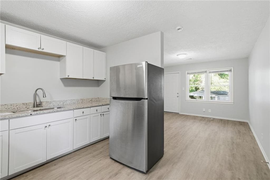 3 bedroom, 1 bathroom, 884 sq ft single family residence for sale at 4813 Bartlett Road, Forest Park, GA 30297 — photo 10