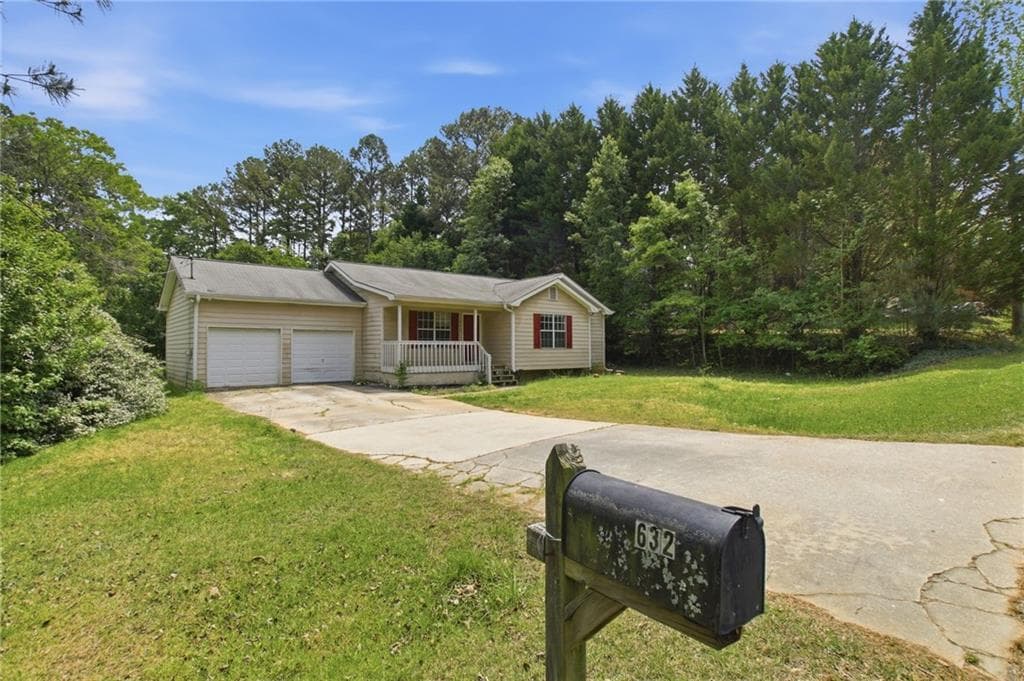 3 bedroom, 2 bathroom, 1,260 sq ft single family residence sold at 632 Jockey Lane, Auburn, GA 30011