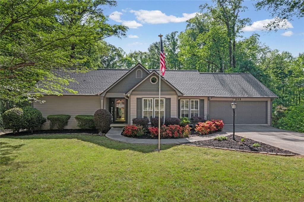209 Farmington Trace, Carrollton, GA 30116 — most recent listing photo