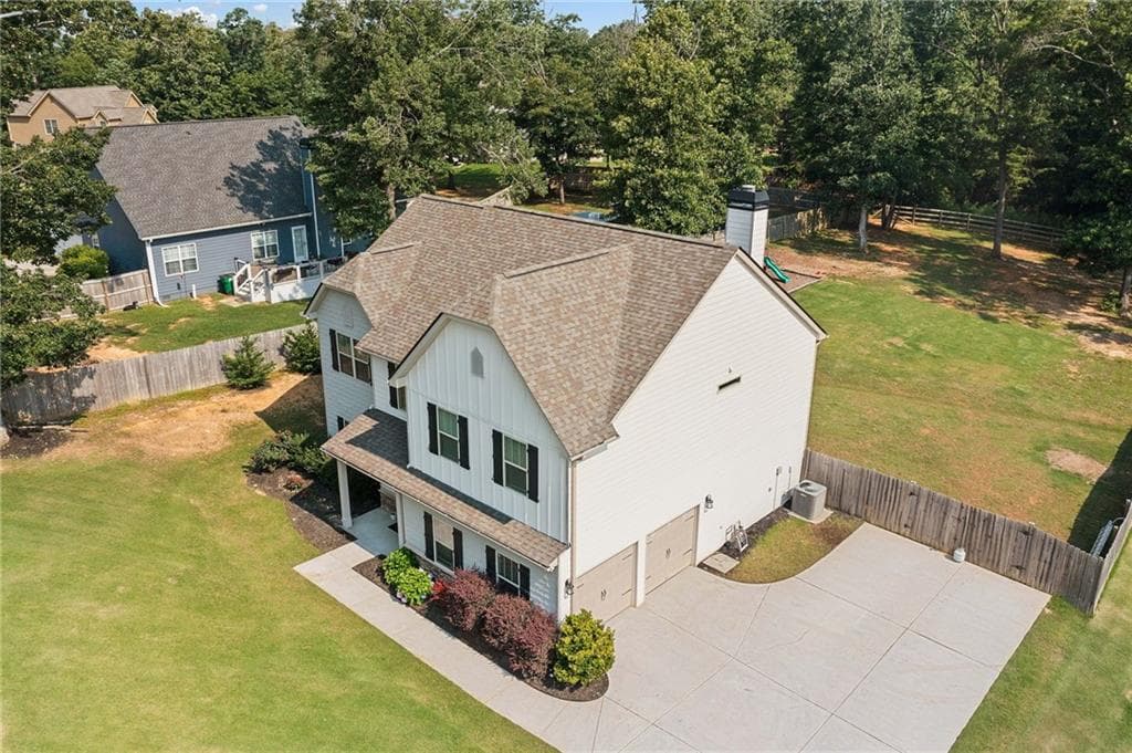 4 bedroom, 3 bathroom, 2,444 sq ft single family residence for sale at 13 Four Feathers Lane, Rydal, GA 30171 — photo 5