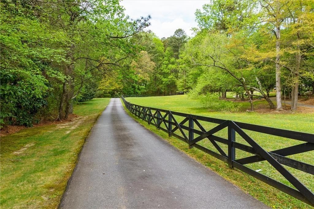 4 bedroom, 4 bathroom, 3,492 sq ft single family residence for sale at 2755 Mack Dobbs Road, Kennesaw, GA 30152 — photo 3