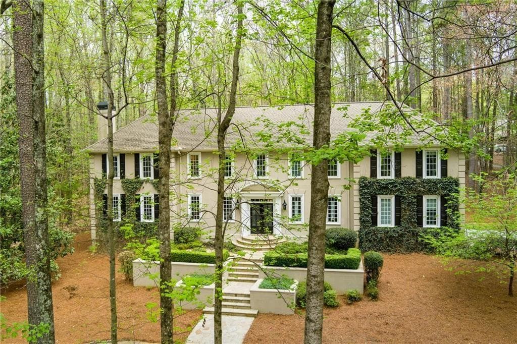 4 bedroom, 4 bathroom, 3,492 sq ft single family residence for sale at 2755 Mack Dobbs Road, Kennesaw, GA 30152 — photo 4