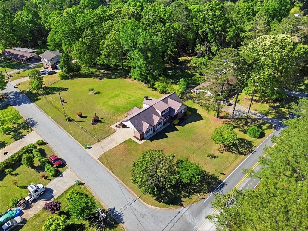 5 bedroom, 3 bathroom, 2,851 sq ft single family residence for sale at 5225 Kings Highway, Douglasville, GA 30135 — photo 3