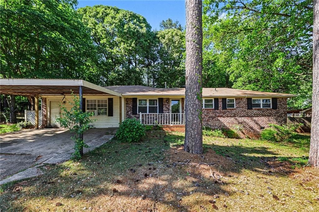 4 bedroom, 2 bathroom, 1,664 sq ft single family residence for sale at 6066 Yoni Drive, Douglasville, GA 30135
