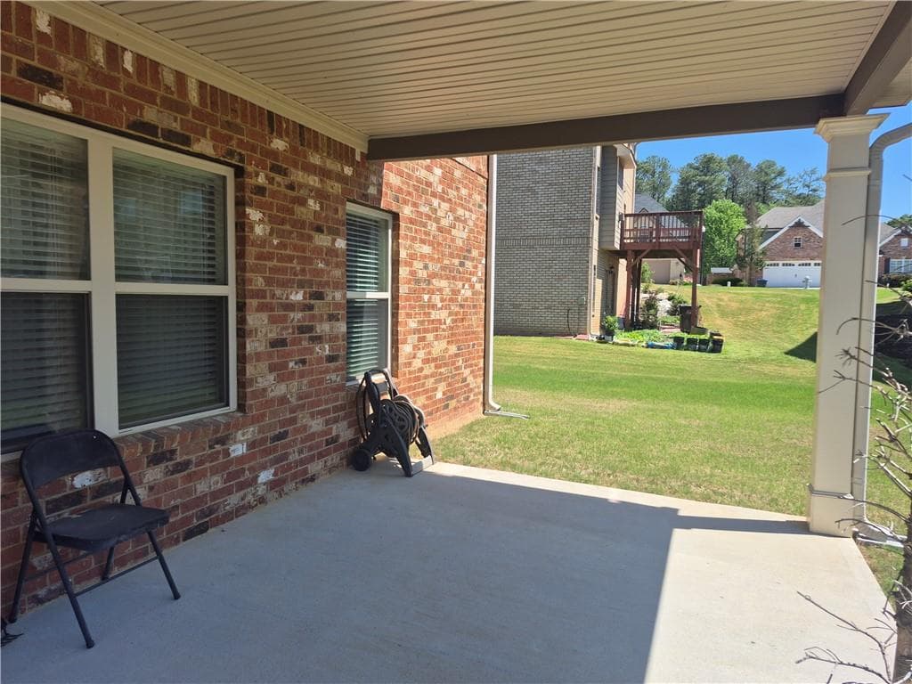 5 bedroom, 3 bathroom, 3,182 sq ft single family residence for sale at 2269 Reddy Farm Lane, Grayson, GA 30017 — photo 7