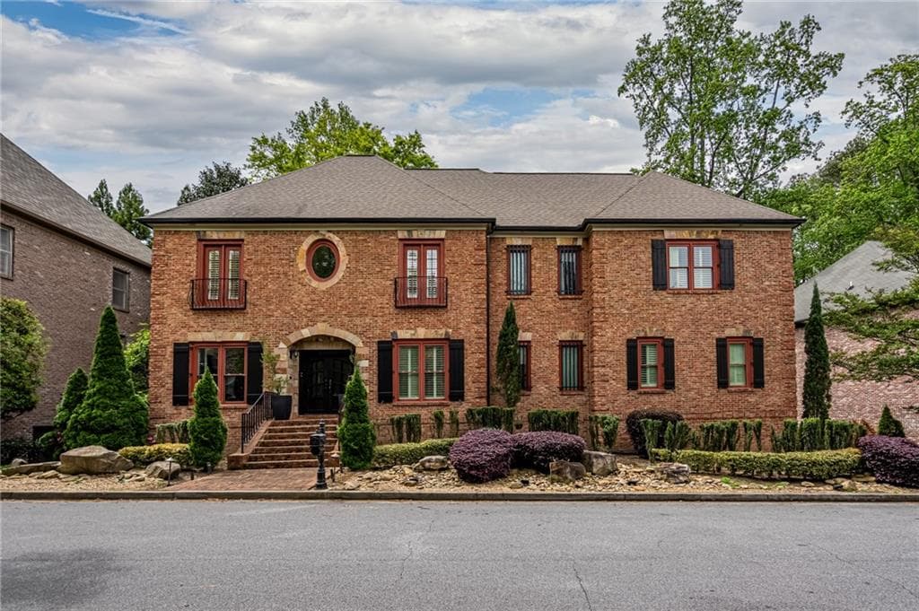 5 bedroom, 6 bathroom, 5,295 sq ft single family residence sold at 1240 Brookhaven Hideway Court, Atlanta, GA 30319