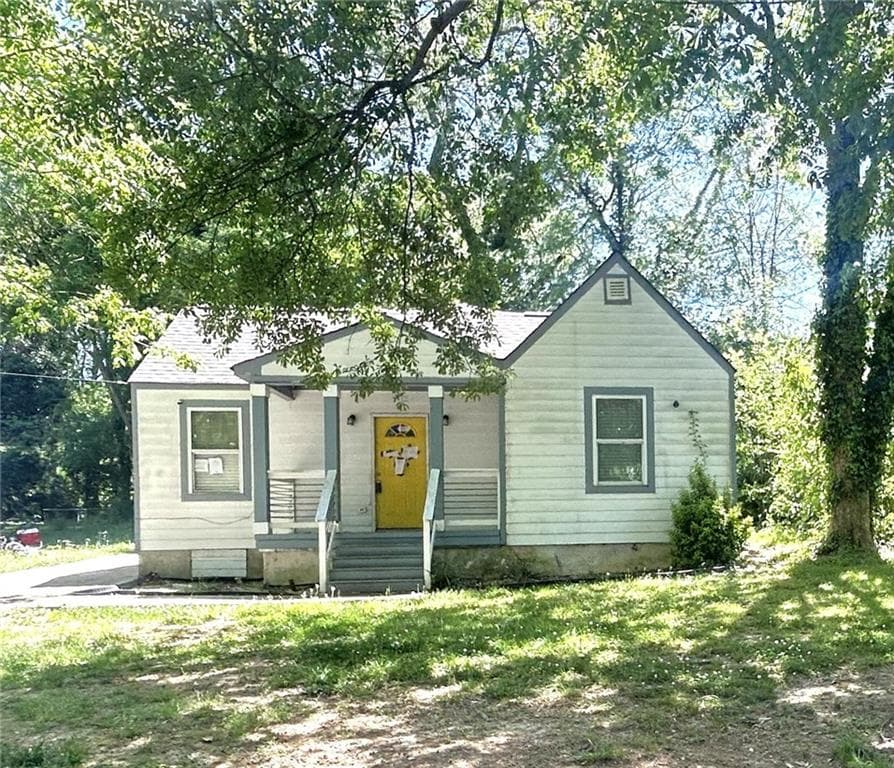 2 bedroom, 1 bathroom, 1,755 sq ft single family residence sold at 1962 Markone Street, Atlanta, GA 30318