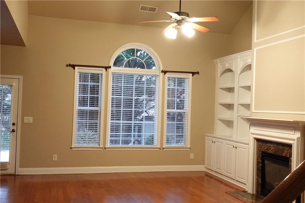 4 bedroom, 3 bathroom, 2,822 sq ft single family residence for rent at 3462 Blanding Court, Buford, GA 30519 for $2,600 a month — photo 4
