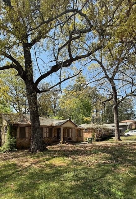3 bedroom, 2 bathroom, 1,448 sq ft single family residence under contract at 3486 Creighton Road, Atlanta, GA 30331