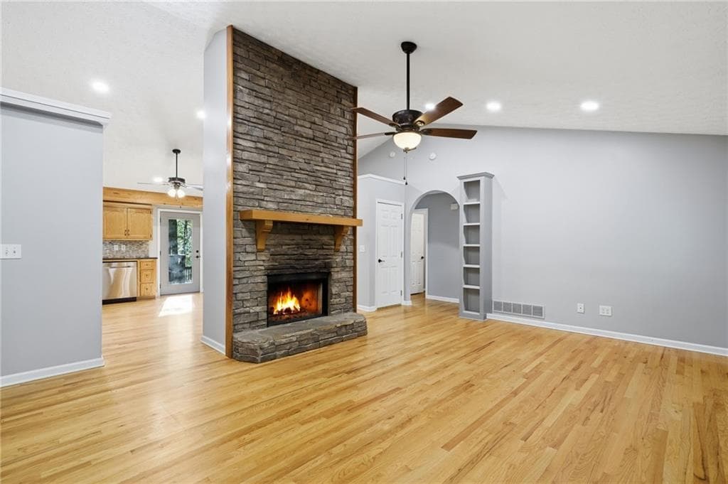 3 bedroom, 2 bathroom, 1,476 sq ft single family residence for sale at 4422 Fincher Road, Canton, GA 30114 — photo 10