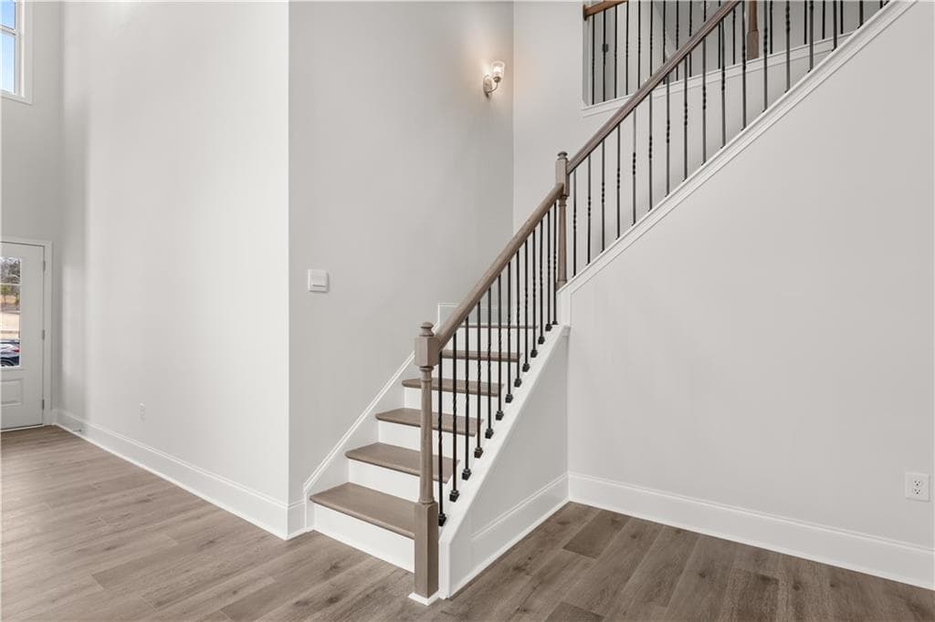 5 bedroom, 4 bathroom, 3,773 sq ft single family residence for sale at 5270 Blue Bird Path, Powder Springs, GA 30127 — photo 6