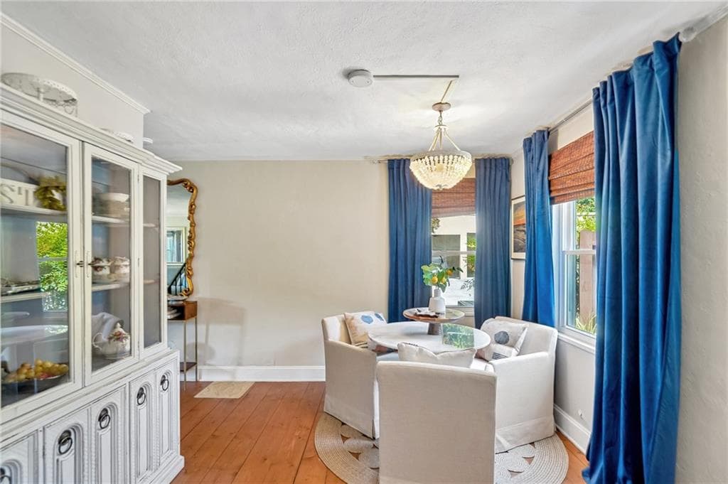 2 bedroom, 2 bathroom, 1,168 sq ft condominium for sale at 284 Lakemoore Drive B, Atlanta, GA 30342 — photo 7