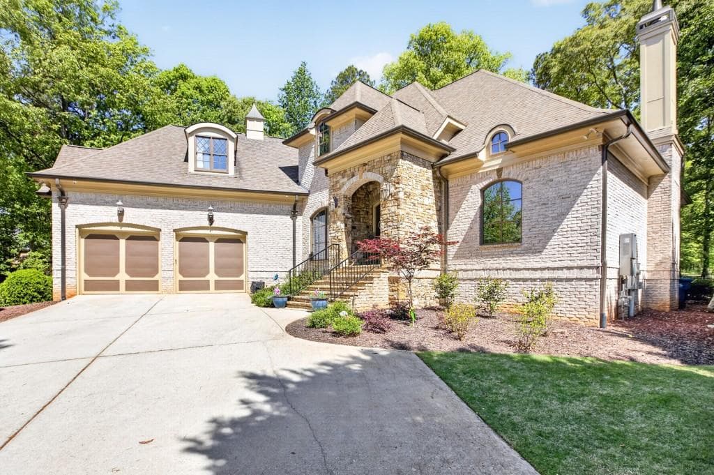 6 bedroom, 5 bathroom, 5,588 sq ft single family residence for sale at 1770 Lane Creek Drive, Bishop, GA 30621 — photo 4