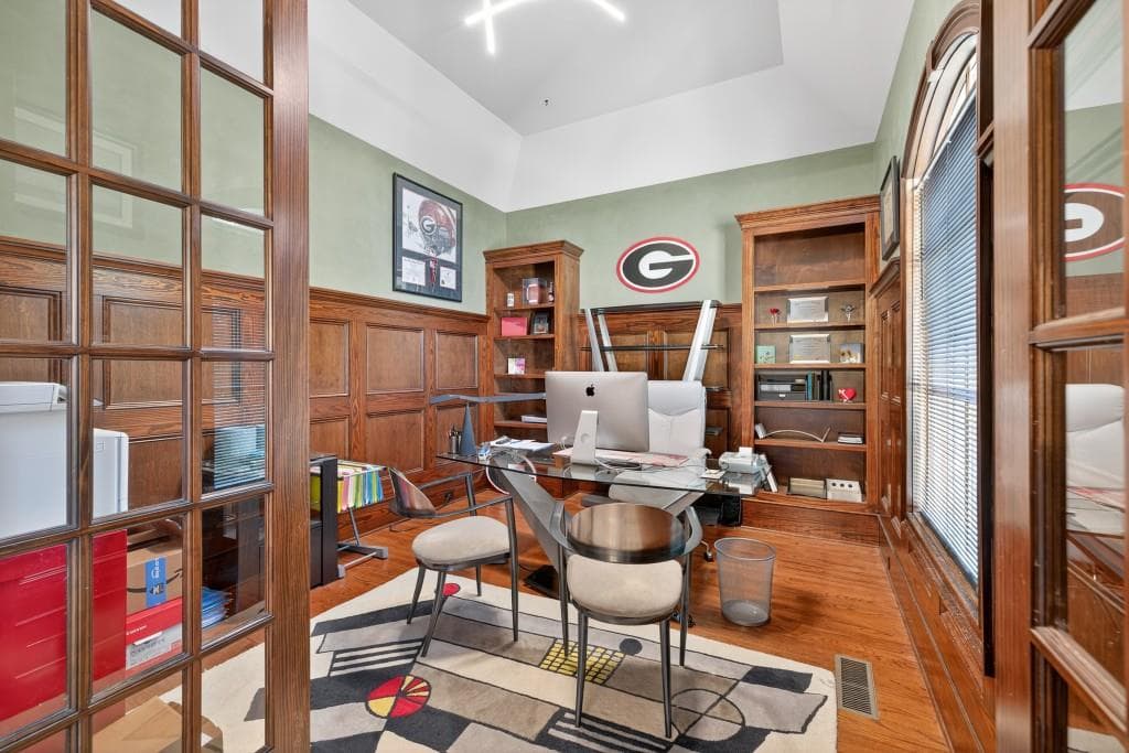 6 bedroom, 5 bathroom, 5,588 sq ft single family residence for sale at 1770 Lane Creek Drive, Bishop, GA 30621 — photo 9