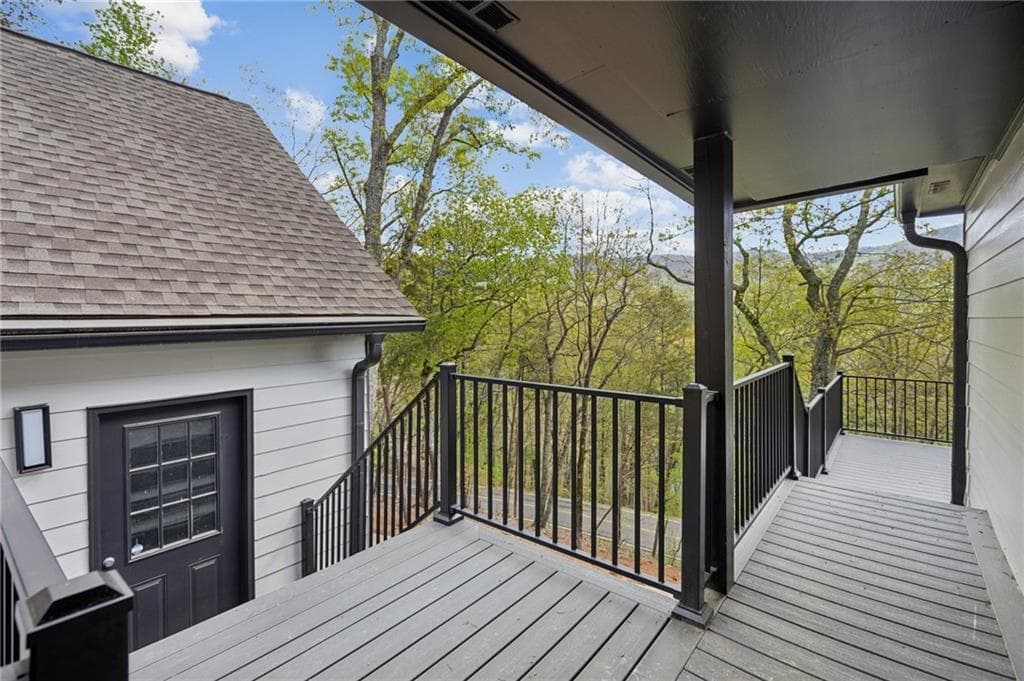4 bedroom, 4 bathroom, 4,574 sq ft single family residence for sale at 2020 Tamarack Drive, Jasper, GA 30143 — photo 4