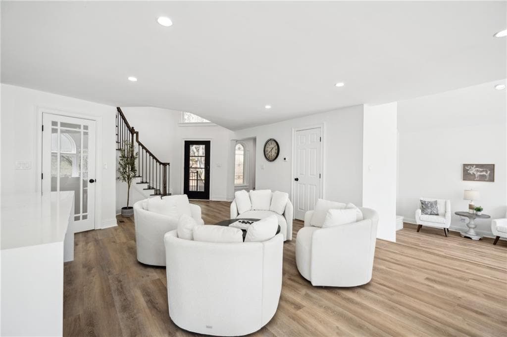4 bedroom, 4 bathroom, 4,574 sq ft single family residence for sale at 2020 Tamarack Drive, Jasper, GA 30143 — photo 8