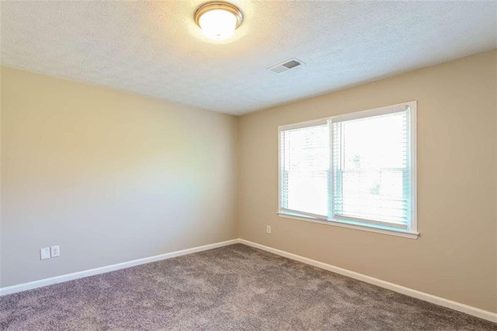 4 bedroom, 3 bathroom, 2,786 sq ft single family residence for sale at 5314 Delaware Court, Lilburn, GA 30047 — photo 6