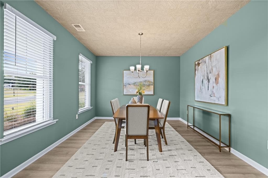 4 bedroom, 3 bathroom, 2,506 sq ft single family residence for sale at 1796 Kingsmere Run Drive, Loganville, GA 30052 — photo 3
