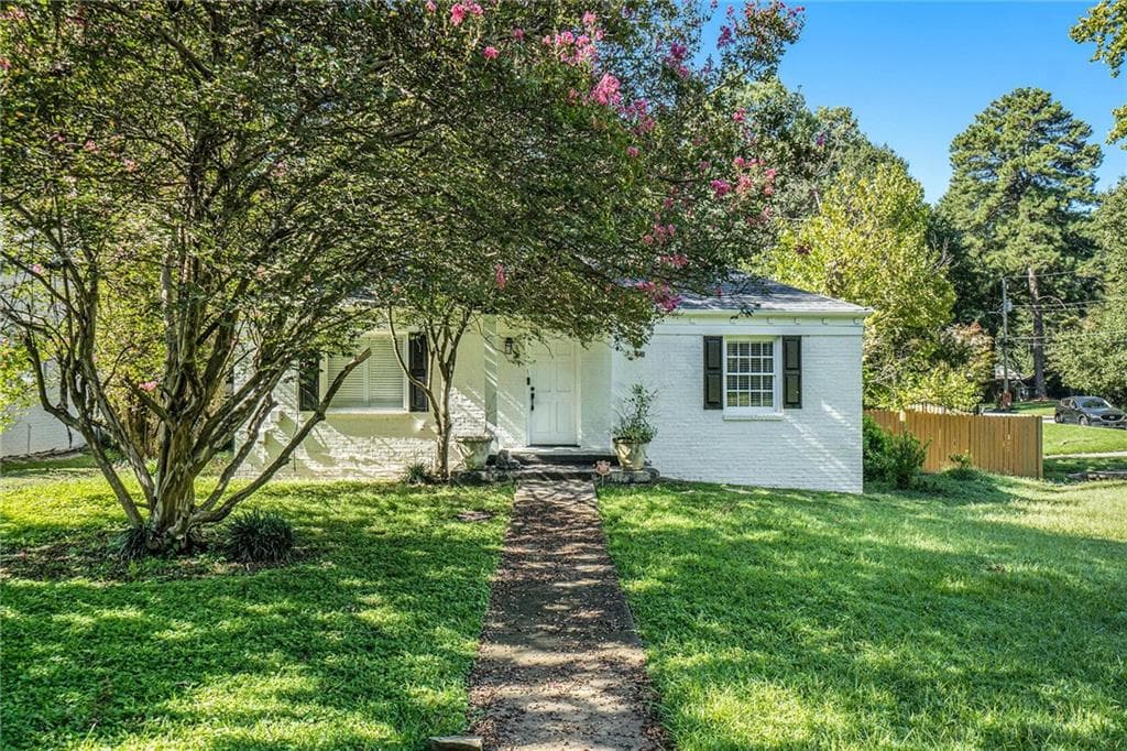 961 Lindbergh Drive
