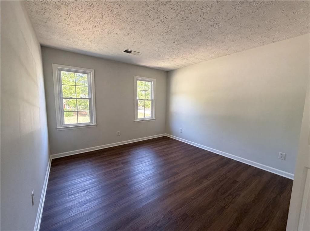 4 bedroom, 3 bathroom, 2,739 sq ft single family residence for sale at 1033 Chestnut Hill Circle, Marietta, GA 30064 — photo 8