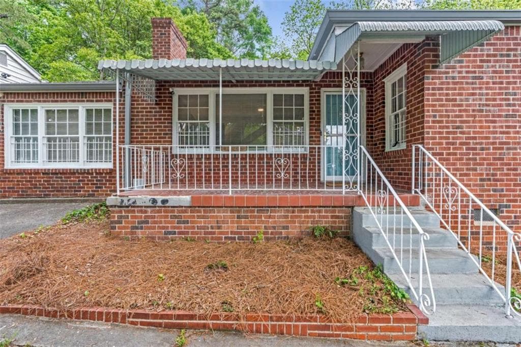 1766 Brewer Boulevard, Atlanta, GA 30310 — most recent listing photo
