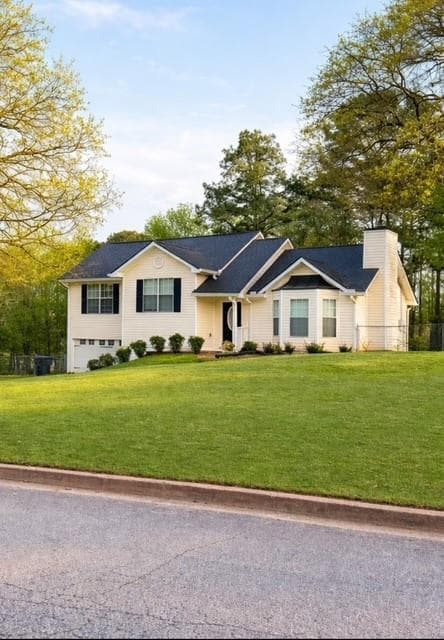 4 bedroom, 2 bathroom single family residence sold at 8719 Post Oak Drive, Winston, GA 30187