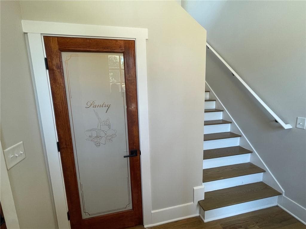 8 bedroom, 8 bathroom, 7,368 sq ft single family residence for sale at 923 Oak Drive, Woodstock, GA 30189 — photo 7