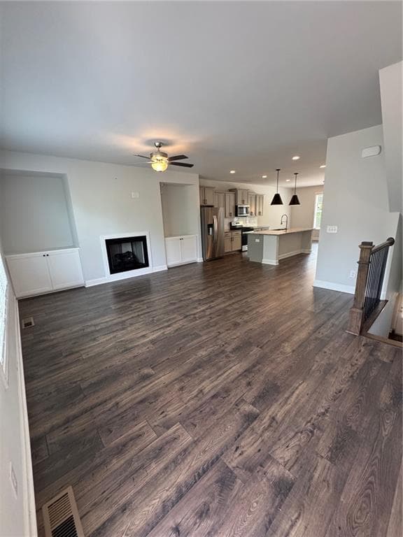 4 bedroom, 4 bathroom, 2,324 sq ft townhouse for rent at 1204 Ainsworth Alley, Sugar Hill, GA 30518 for $2,995 a month — photo 9