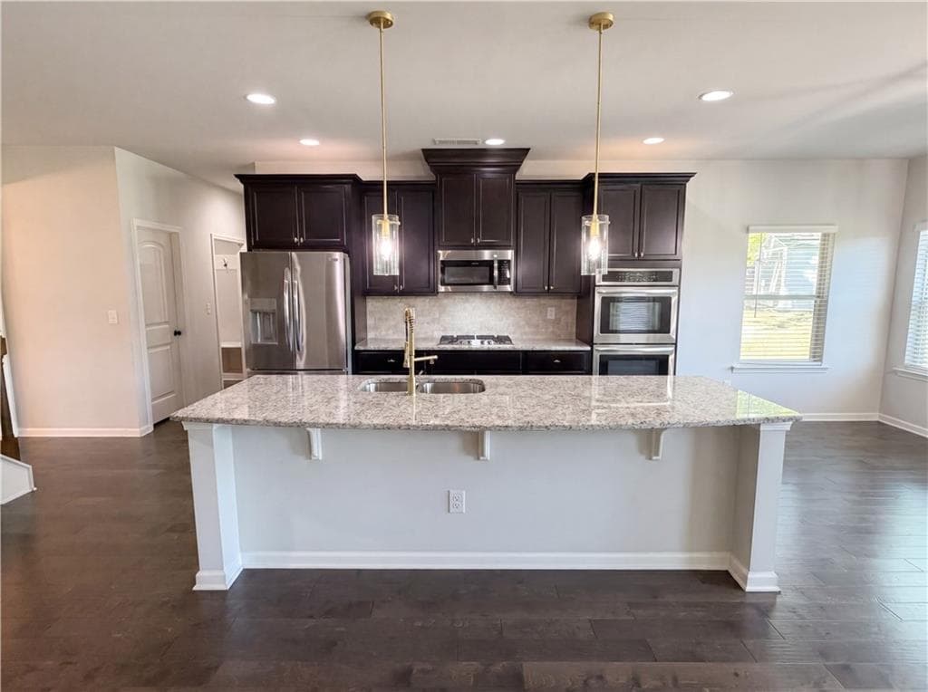 5 bedroom, 5 bathroom, 4,143 sq ft single family residence under contract at 2144 Airline Road, Mcdonough, GA 30252 — photo 2