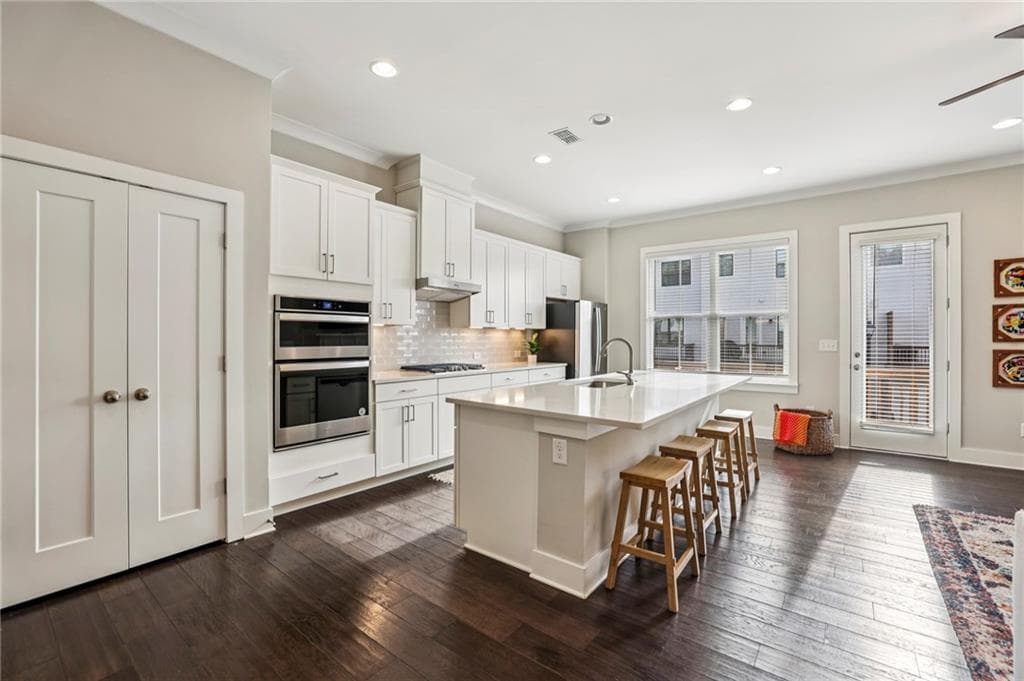 4 bedroom, 4 bathroom, 2,594 sq ft townhouse for sale at 140 Fair View Circle, Roswell, GA 30076 — photo 7