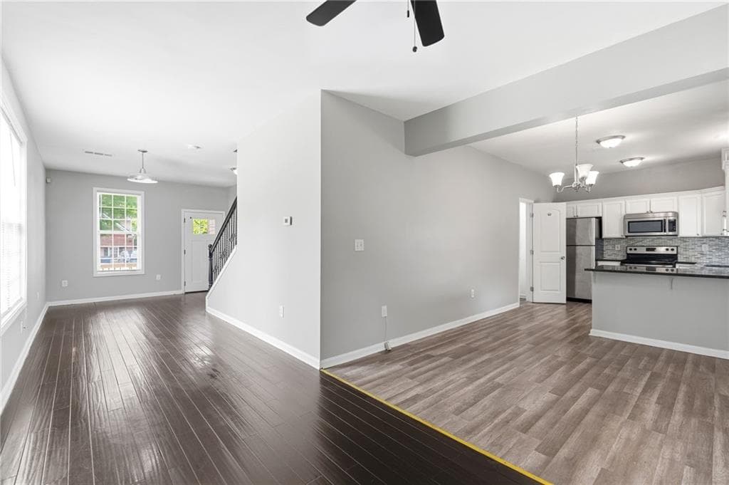 3 bedroom, 3 bathroom, 1,944 sq ft single family residence for sale at 740 Dot Drive, Atlanta, GA 30349 — photo 9