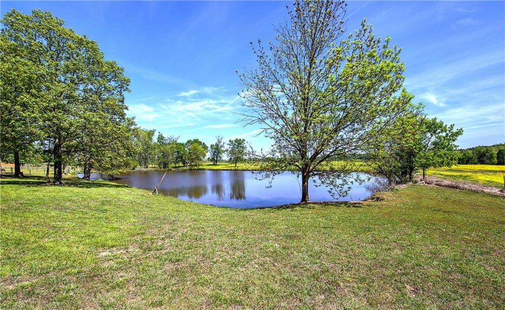 3 bedroom, 2 bathroom single family residence under contract at 486 County Line Road, Resaca, GA 30735 — photo 8
