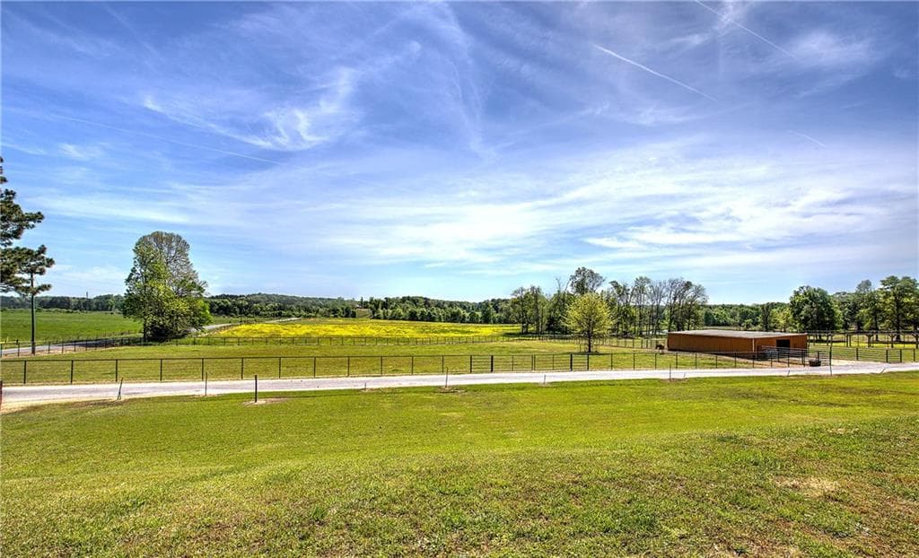 3 bedroom, 2 bathroom single family residence under contract at 486 County Line Road, Resaca, GA 30735 — photo 9