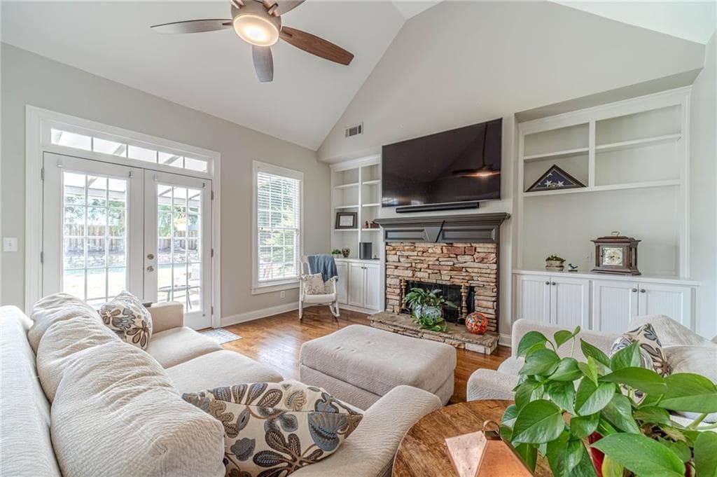 4 bedroom, 4 bathroom, 4,021 sq ft single family residence for sale at 3816 Bay Grove Way, Loganville, GA 30052 — photo 3