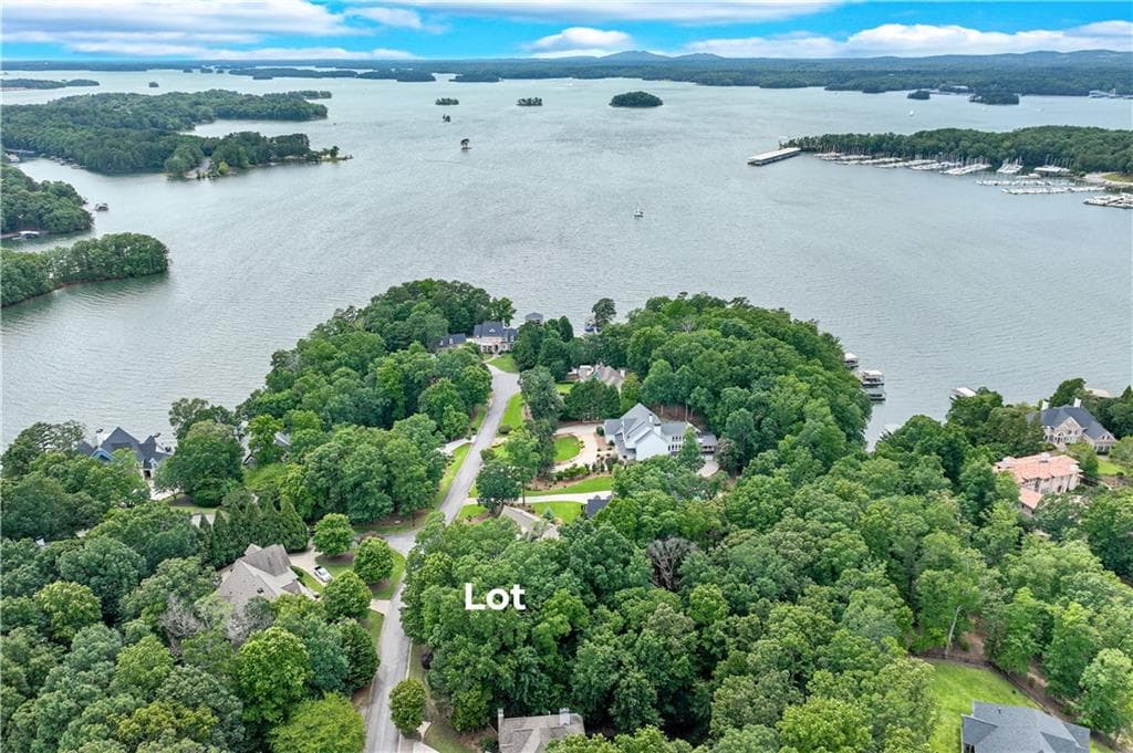 single family residence sold at 5514 Mainsail Way, Gainesville, GA 30504