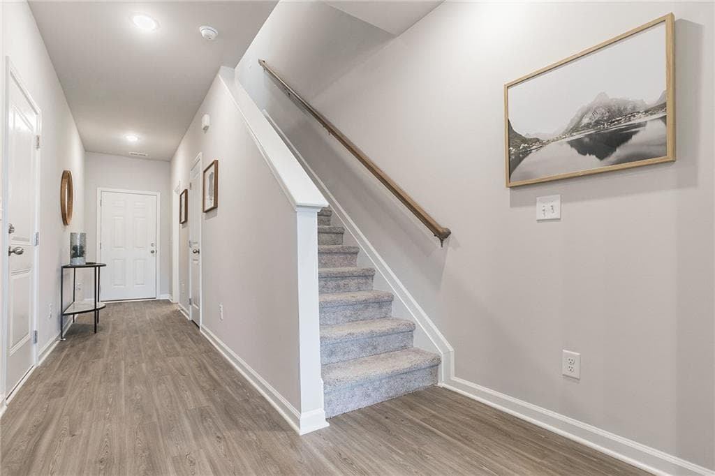 3 bedroom, 3 bathroom, 1,456 sq ft townhouse for rent at 1150 Hunter Trail Elderflower, Acworth, GA 30102 for $2,150 a month — photo 6