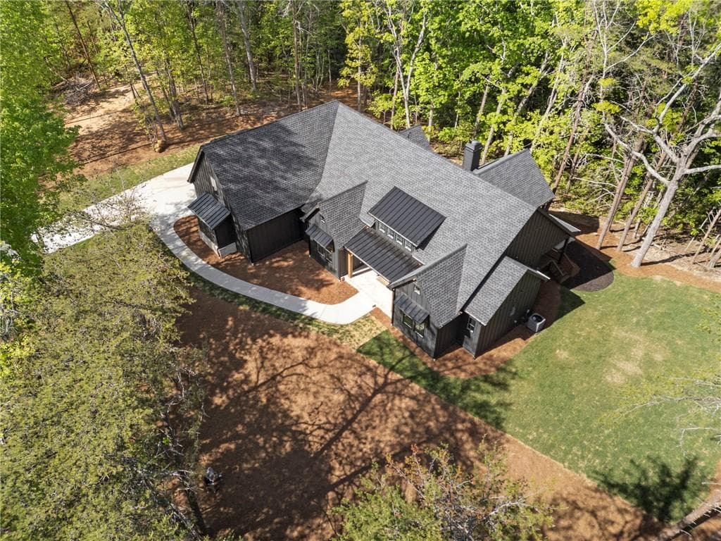5 bedroom, 4 bathroom, 5,820 sq ft single family residence under contract at 24 Fern Creek Court, Jasper, GA 30143 — photo 4
