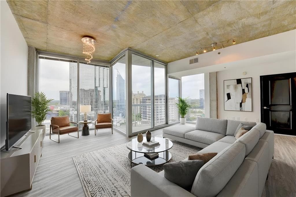 2 bedroom, 2 bathroom, 1,245 sq ft condominium for sale at 3324 Peachtree Road 1419, Atlanta, GA 30326