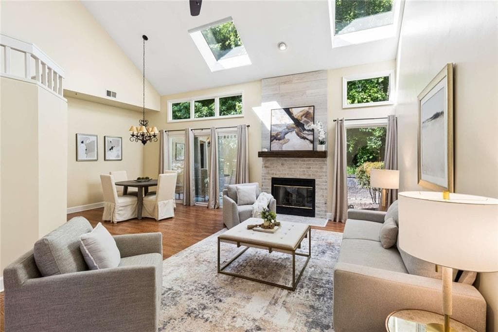 2 bedroom, 3 bathroom, 1,935 sq ft townhouse sold at 5611 Brooke Ridge Drive, Atlanta, GA 30338