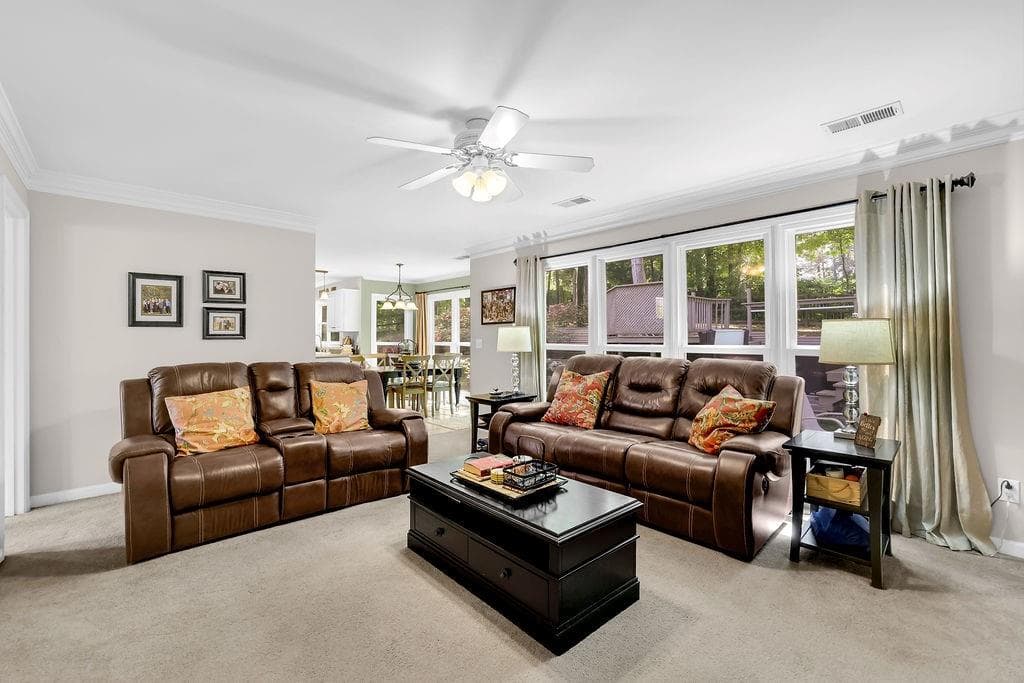5 bedroom, 3 bathroom, 3,443 sq ft single family residence for sale at 4616 Astible Circle, Acworth, GA 30102 — photo 9
