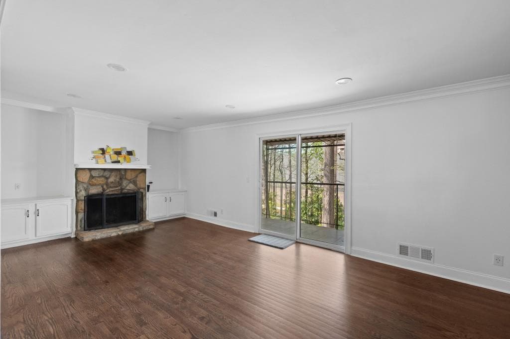 3 bedroom, 3 bathroom townhouse for rent at 1744 Woodcliff Place, Atlanta, GA 30329 for $3,200 a month — photo 7