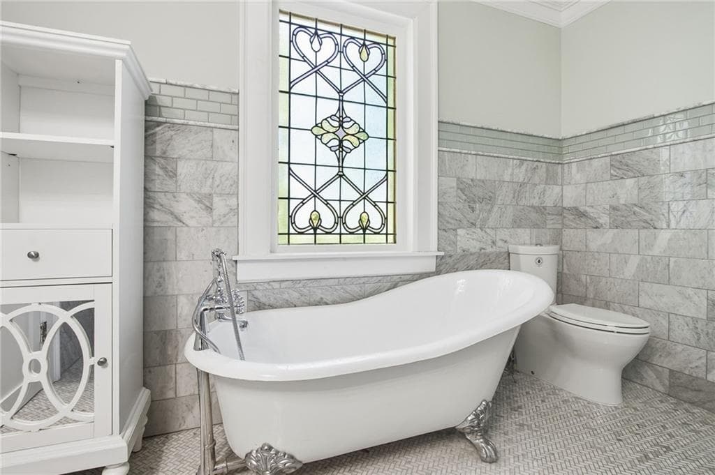 3 bedroom, 3 bathroom, 2,326 sq ft single family residence for sale at 1417 Briarcliff Road, Atlanta, GA 30306 — photo 4