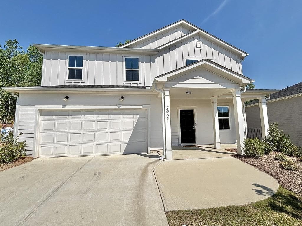 3 bedroom, 3 bathroom, 2,004 sq ft single family residence for sale at 2921 Salinger Way, Gainesville, GA 30507 — photo 3