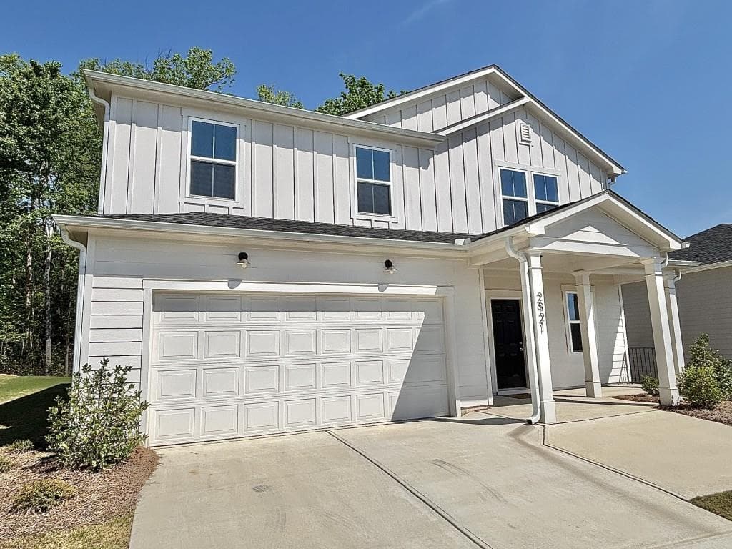 3 bedroom, 3 bathroom, 2,004 sq ft single family residence for sale at 2921 Salinger Way, Gainesville, GA 30507 — photo 4
