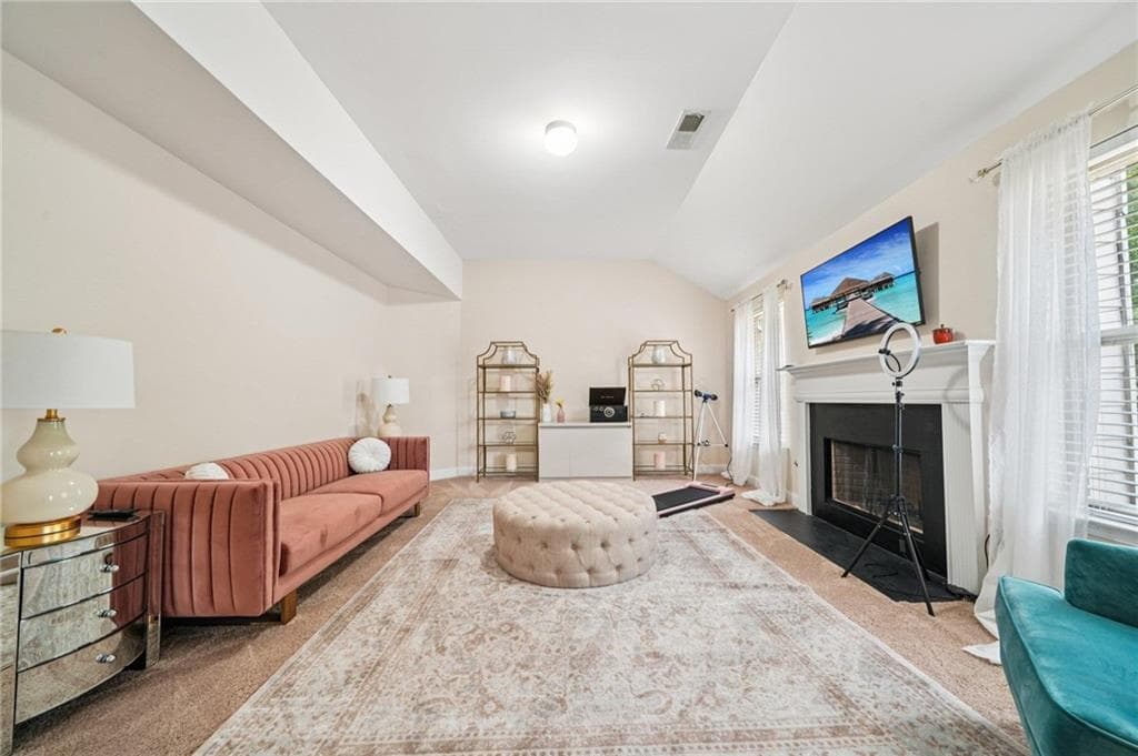 5 bedroom, 3 bathroom, 3,026 sq ft single family residence for sale at 370 Windsor Way, Fairburn, GA 30213 — photo 8