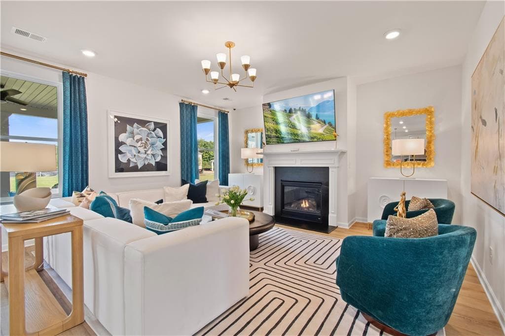 4 bedroom, 4 bathroom, 2,379 sq ft single family residence under contract at 199 Homesite Abbotts Crossing Circle, Conyers, GA 30094 — photo 10